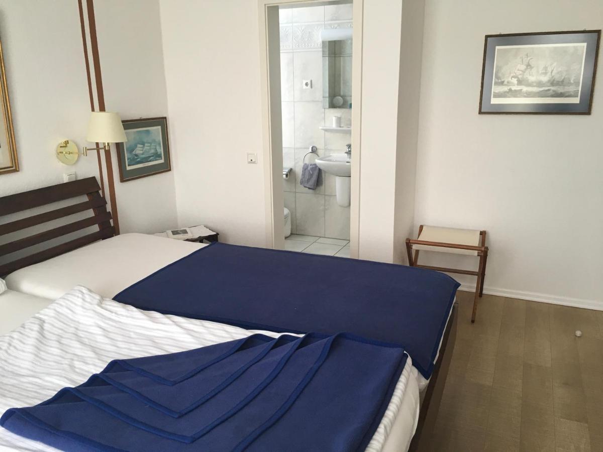 Hotel Ambiente ブラケ エクステリア 写真