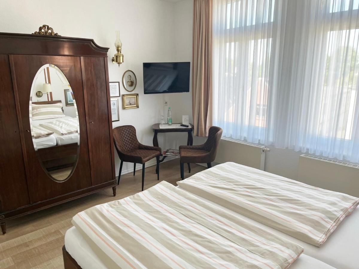 Hotel Ambiente ブラケ エクステリア 写真