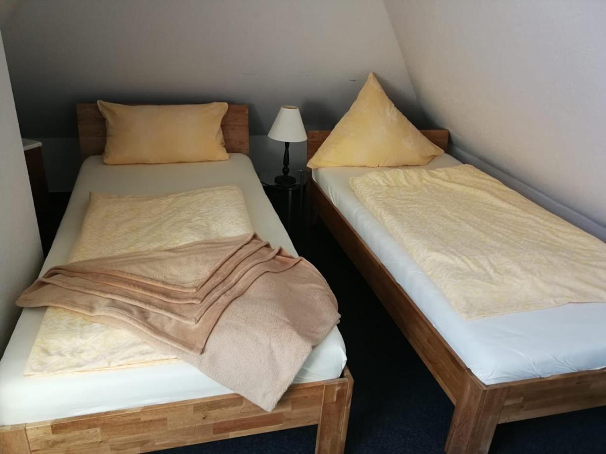 Hotel Ambiente ブラケ エクステリア 写真